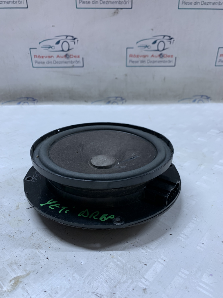Boxa dreapta spate Skoda Yeti - Motorina 2012, 5L0035411J