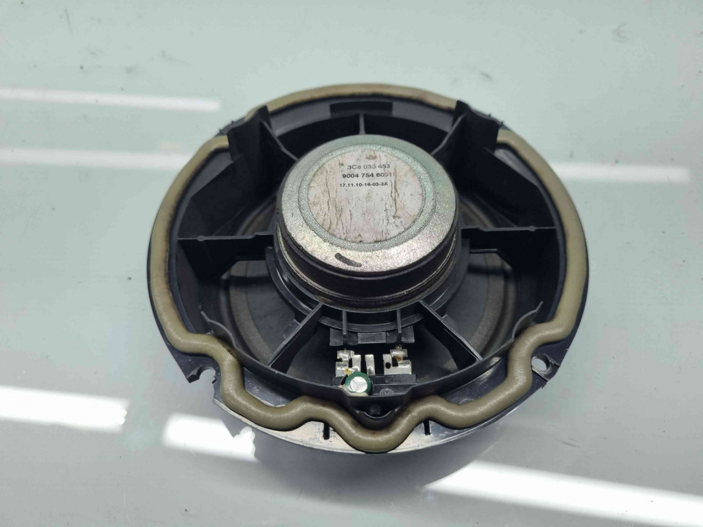Boxa dreapta spate Volkswagen Passat B7 (362) [Fabr 2010-2014] 3C8035453