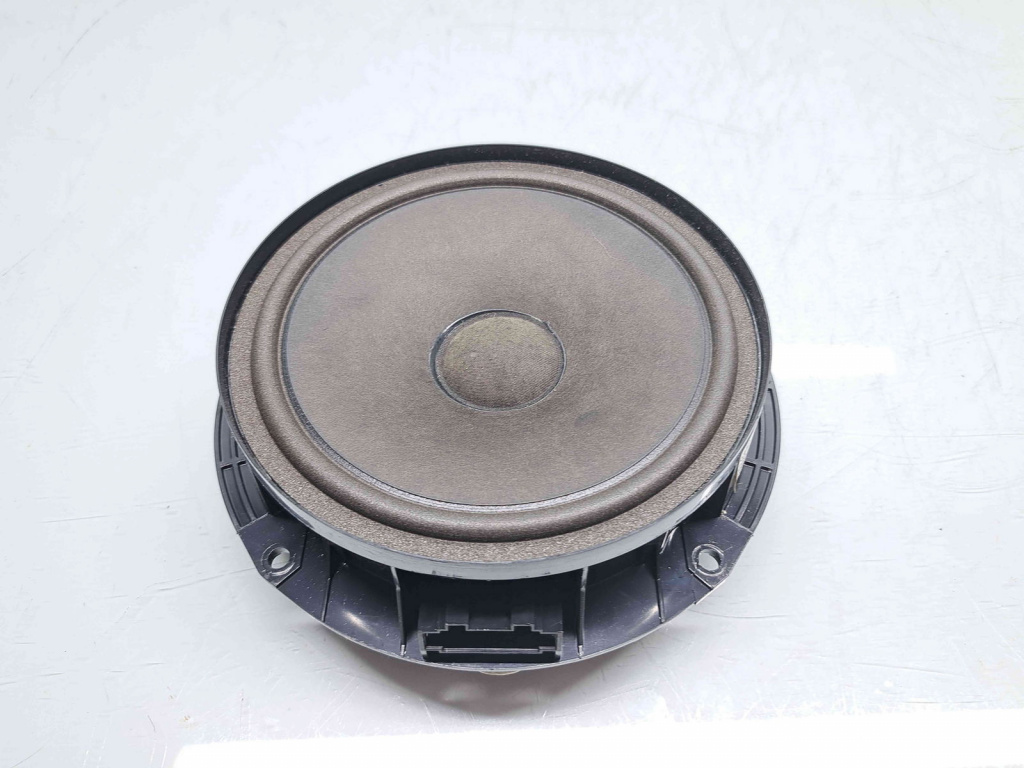 Boxa dreapta spate Volkswagen Passat B7 (362) [Fabr 2010-2014] 3C8035453