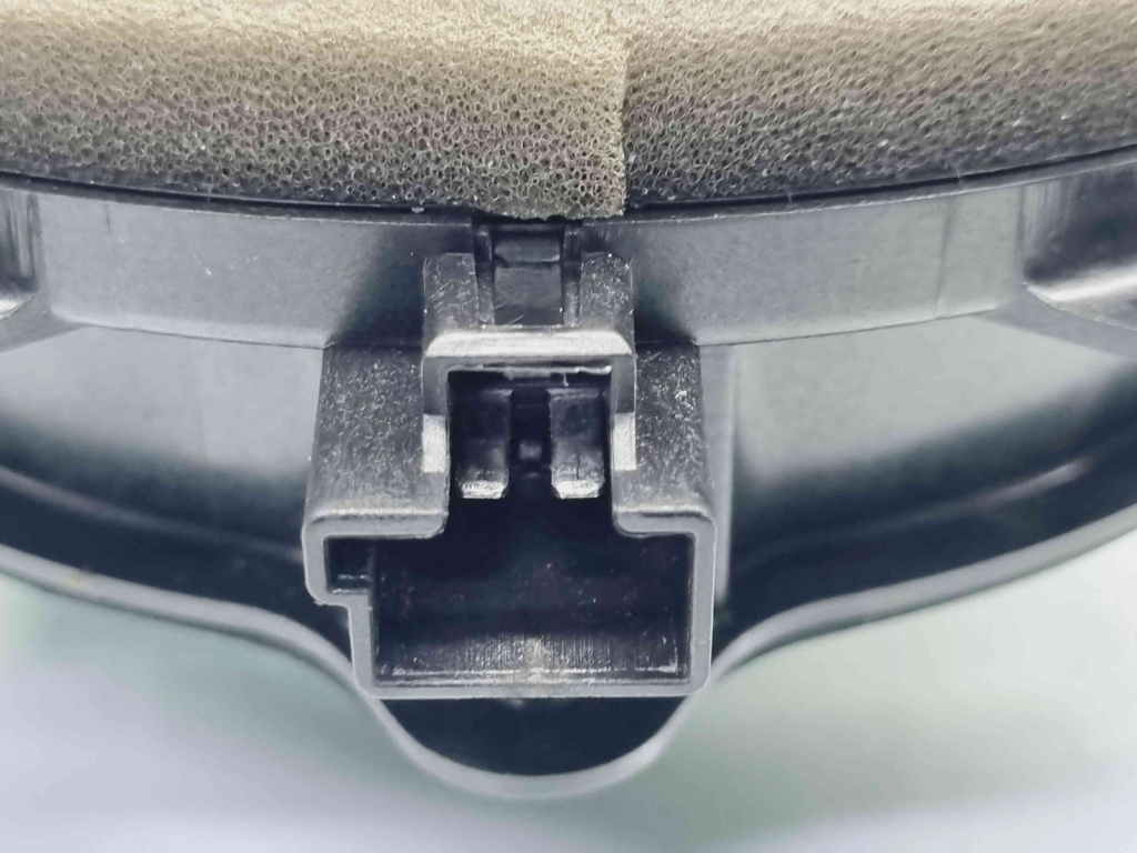 Boxa dreapta spate Volvo XC60 [Fabr 2008-2017] 30657445
