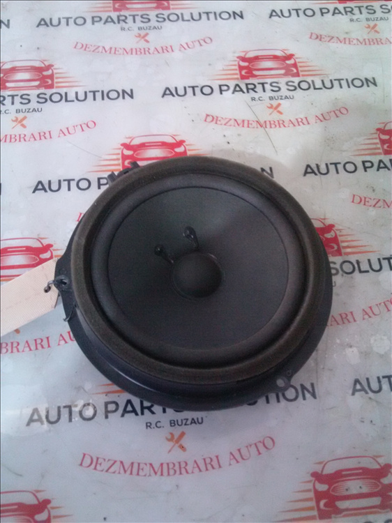 Boxa fata FORD FOCUS 3