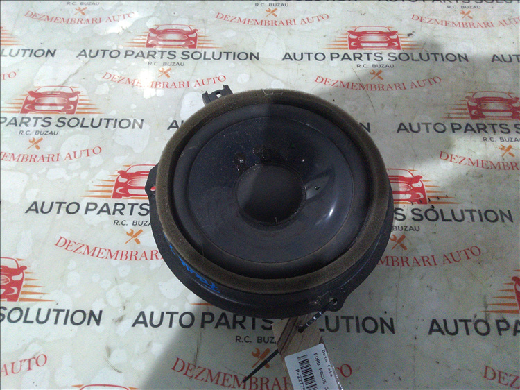Boxa fata FORD FOCUS 3