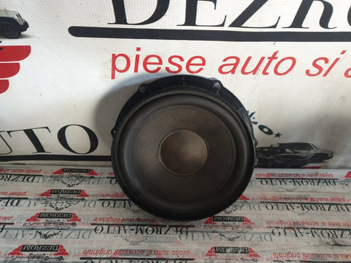 Boxa fata originala VW Touran 1T cod piesa : 1T0035411T