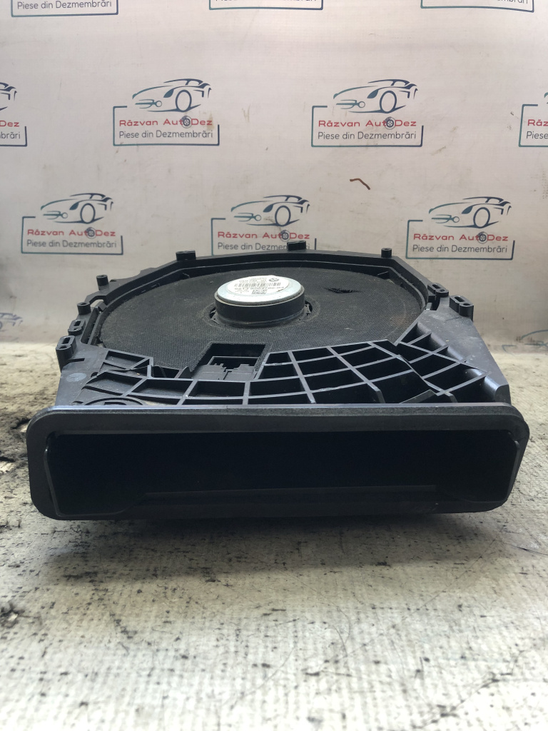Boxa podea dreapta BMW E90 2012, 920478603
