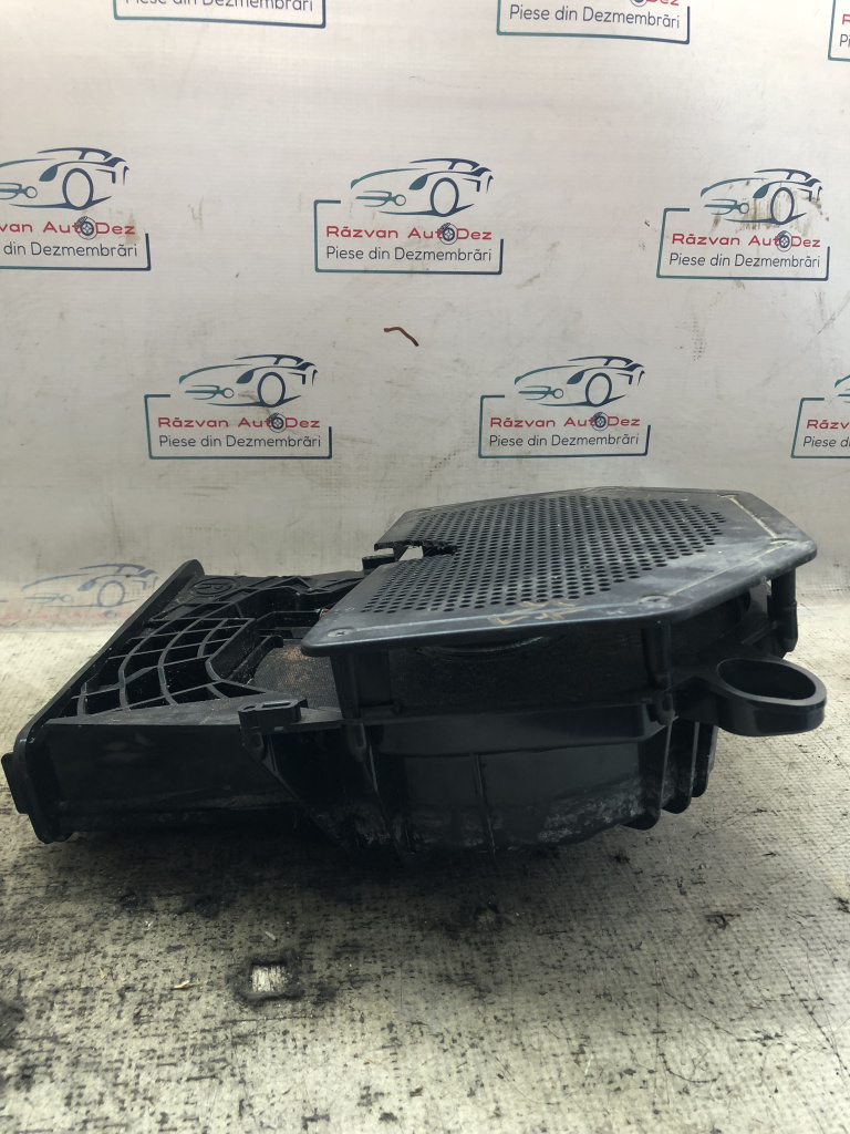 Boxa podea dreapta BMW X1 2016