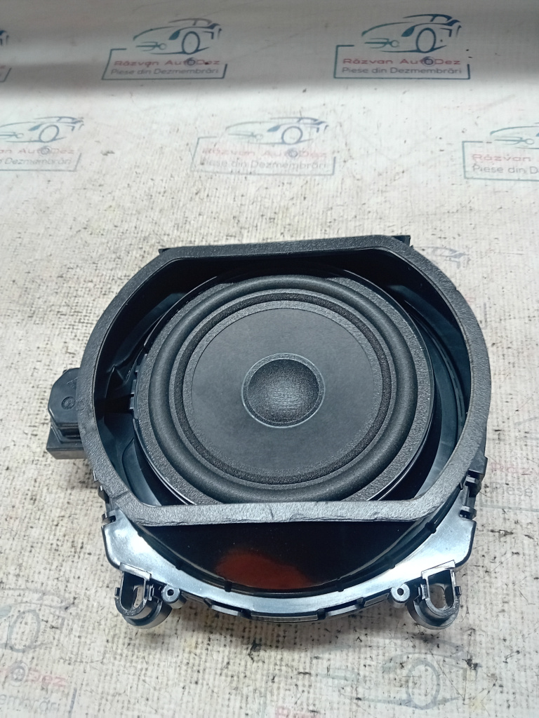 Boxa podea dreapta BMW X3 F25 2012