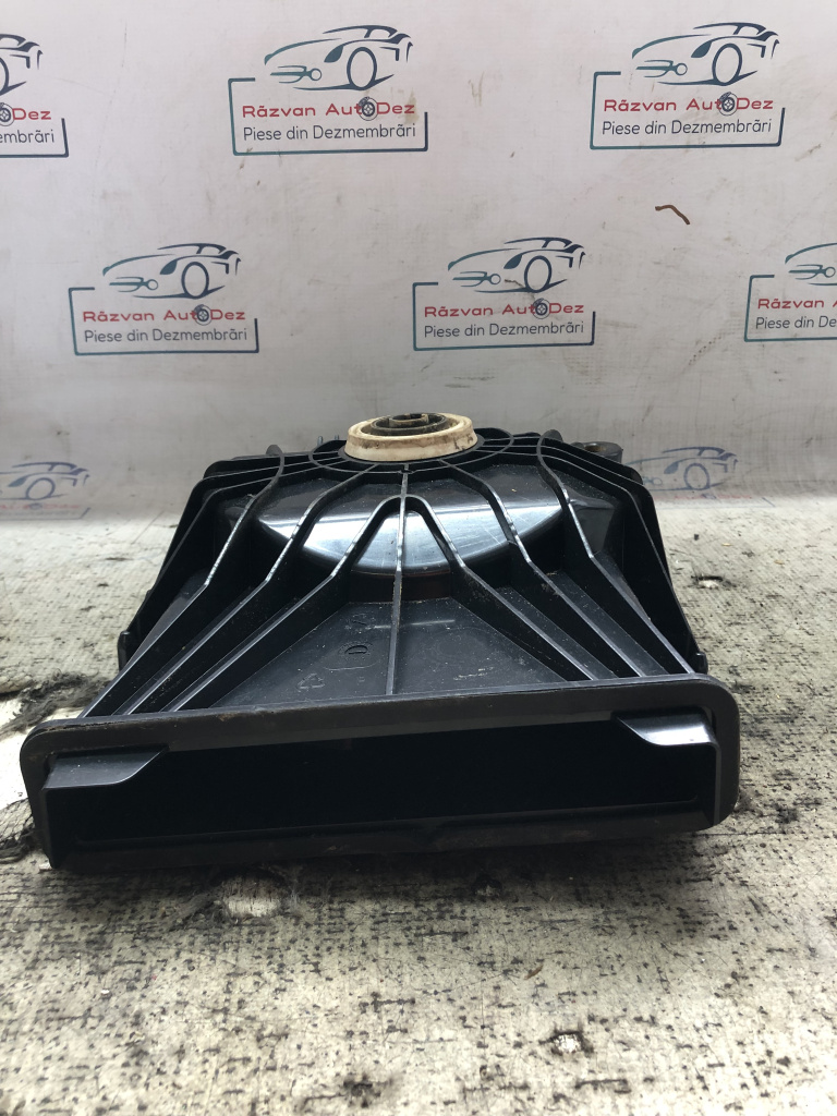 Boxa podea stânga BMW 330 2011, 920473504