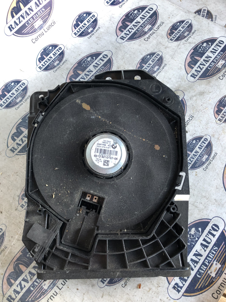 Boxa podea stânga BMW F30 2012, 430407861871 / 9210147-06