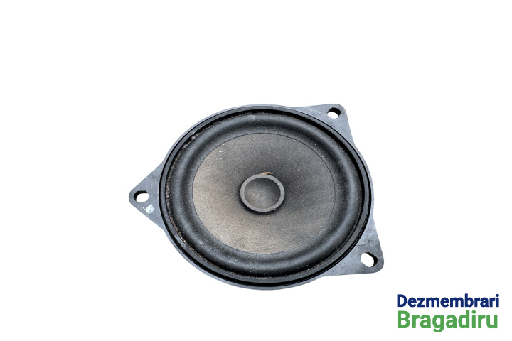 Boxa spate dreapta Cod: 9288770 9288770 BMW Seria 1 F20/F21 [2011 - 2015] Hatchback 5-usi 120d MT (184 hp) Pachet M Cod motor: N47D20C