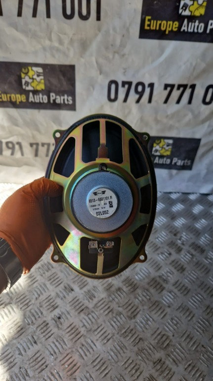 Boxa spate dreapta Mini Cooper an 2003 motor 1.6 B16A cod 6513-6801101R