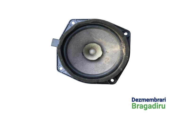 Boxa spate dreapta Mitsubishi Pajero 3 [1999 - 2003] SUV 5-usi 3.2 DI-D AT (165 hp) Cod motor 4M41