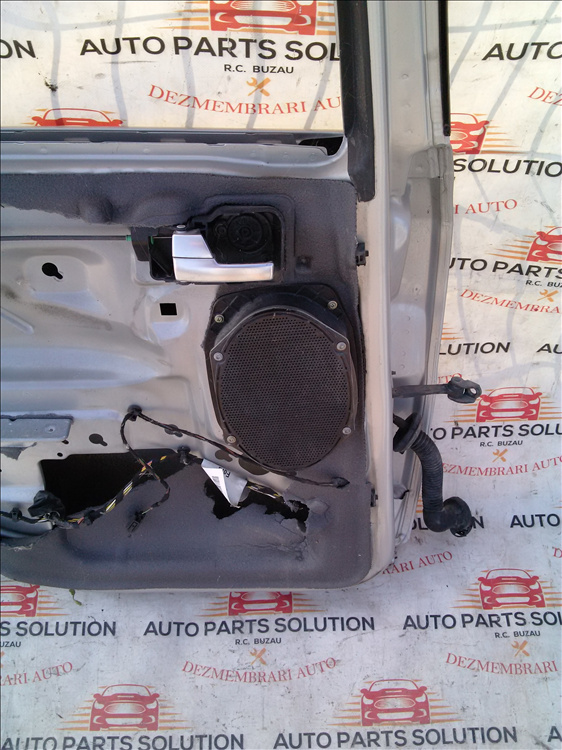 Boxa spate FORD MONDEO 3