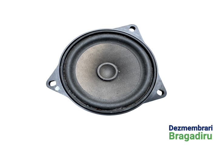 Boxa spate stanga Cod: 9288770 9288770 BMW Seria 1 F20/F21 [2011 - 2015] Hatchback 5-usi 120d MT (184 hp) Pachet M Cod motor: N47D20C