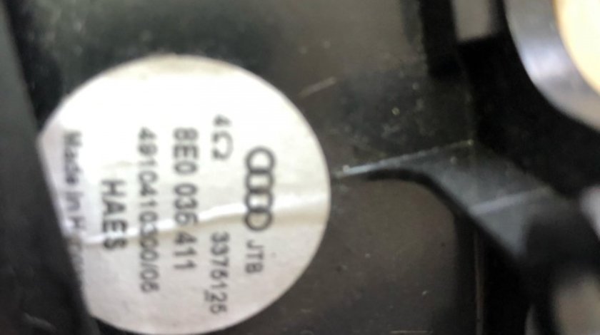 Boxa stanga fata audi a4 b7 8e0035411