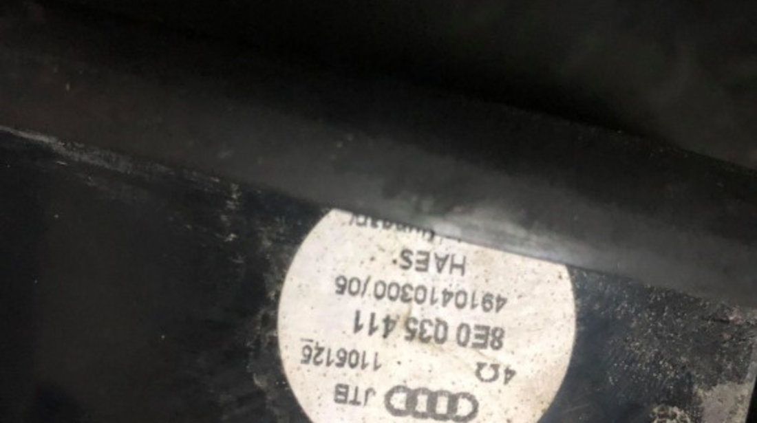 Boxa stanga fata audi a4 b7 8e0035411