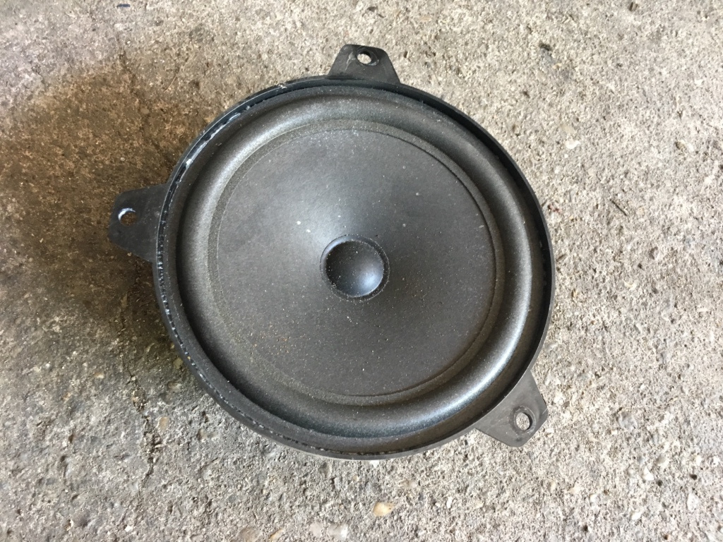 Boxa stanga fata BMW Seria 3 E46 [1997 - 2003] Coupe 318Ci MT (118 hp) 1.9 i