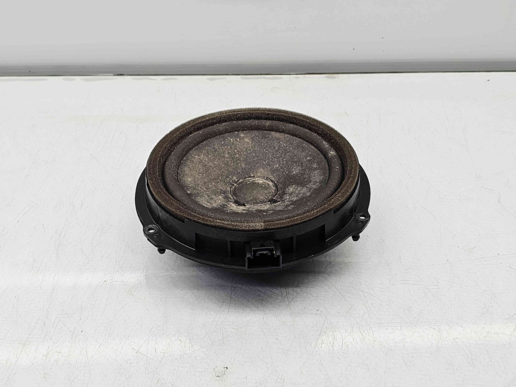 Boxa stanga fata Ford Focus 3 [Fabr 2010-2018] AA6T-18808-AA