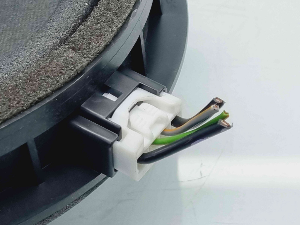 Boxa stanga fata Ford Focus 3 Facelift [Fabr 2014-2019] AA6T-18808-AA