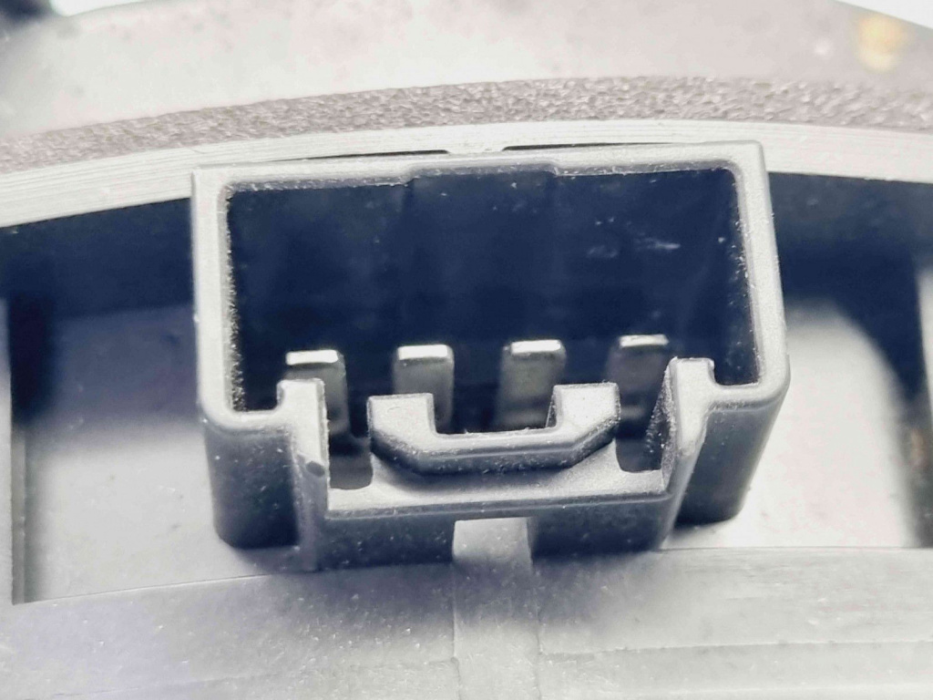 Boxa stanga fata Ford Focus 3 Hatchback [Fabr 2011-2015] AA6T-18808-AA