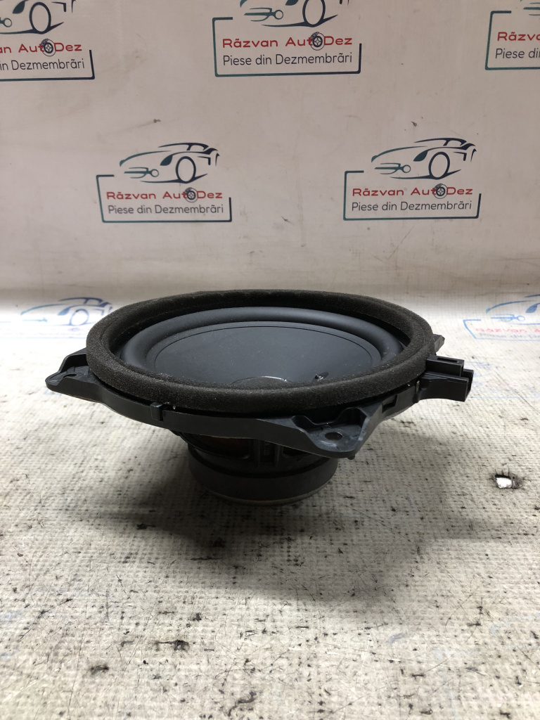 Boxa stanga fata Hyundai I40 2012, 063303Z051