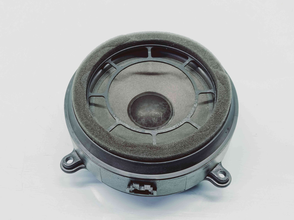 Boxa stanga fata Mercedes Clasa CLK (C209) [Fabr 2002-2009] A2038201102