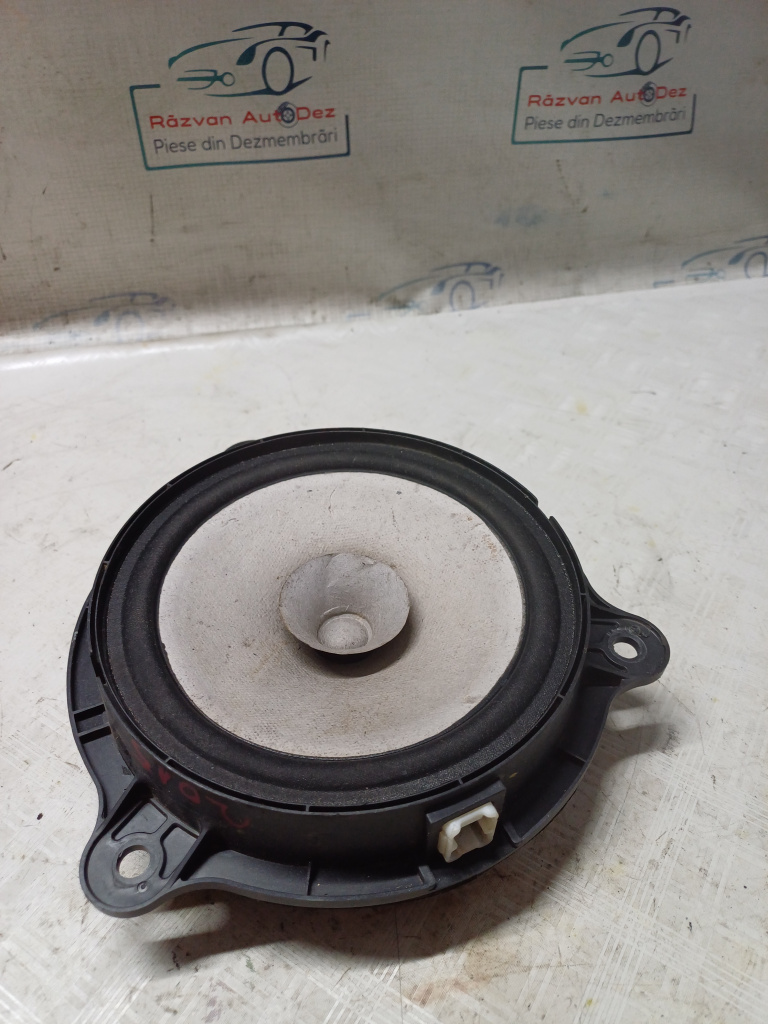 Boxa stanga fata Nissan Qashqai - Benzina 2014, 281563SG0A