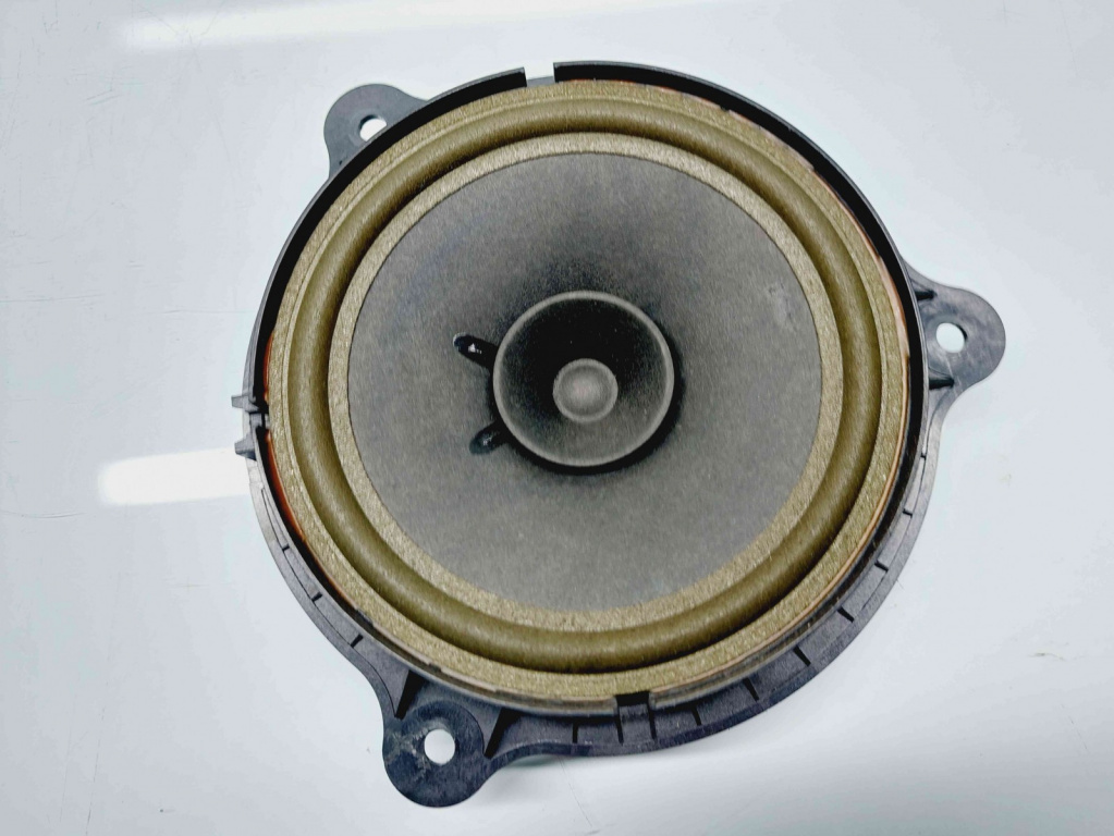 Boxa stanga fata Renault Clio 4 (B98) Hatchback [Fabr 2012-2020] 28156BR00A