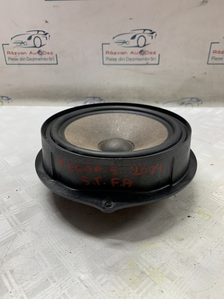 Boxa stanga fata Renault Megane 5 - Motorina 2024, 281444213R