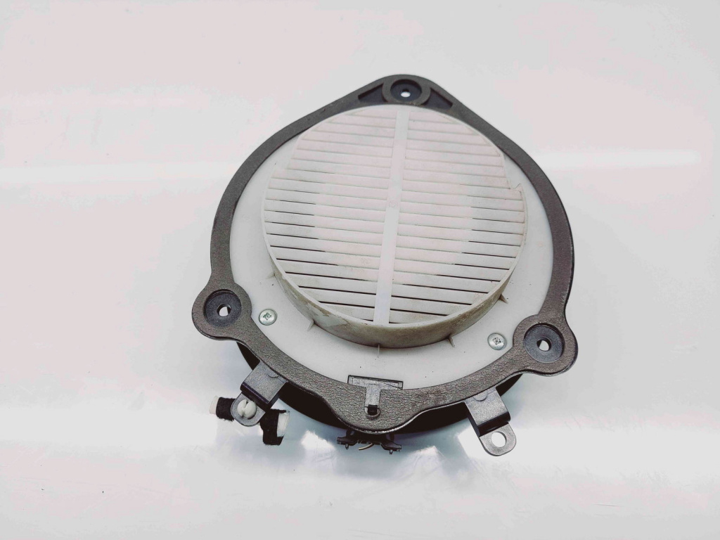 Boxa stanga fata Seat Exeo (3R2) [Fabr 2008-2013] 8E0035411B