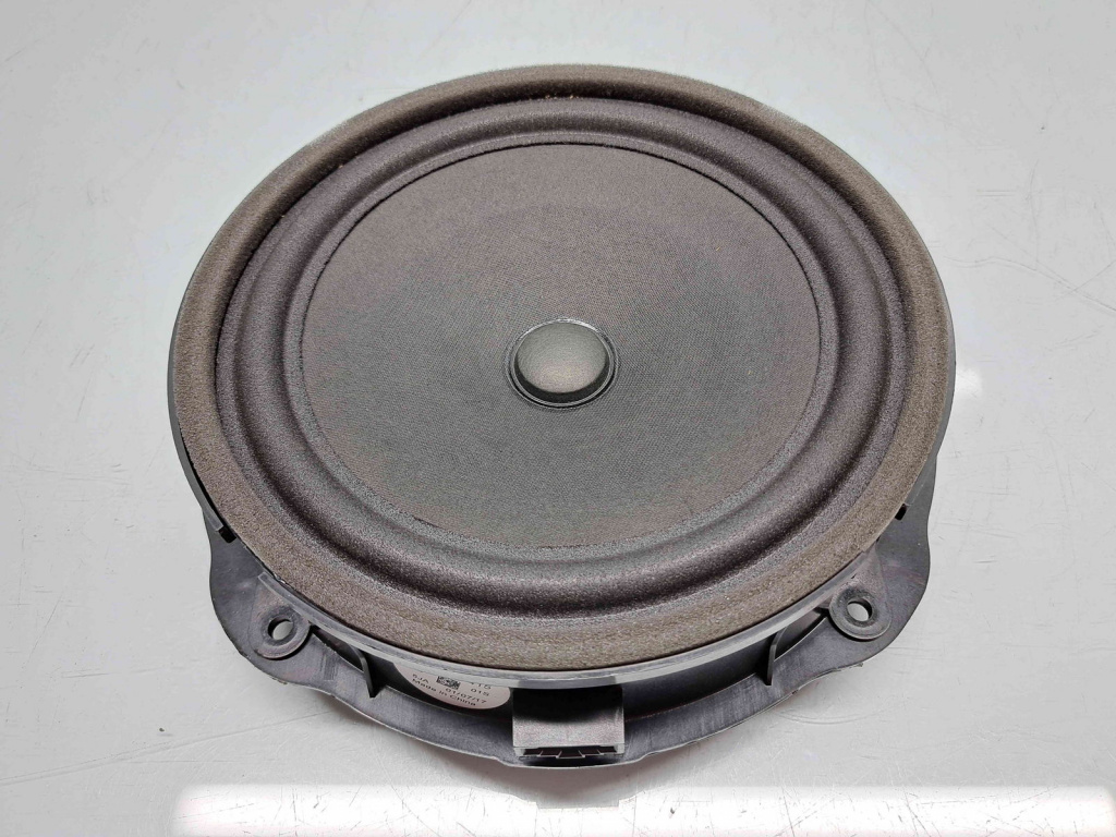 Boxa stanga fata Seat Leon ST Combi (5F8) [Fabr 2013-2018] facelift 5F0035415