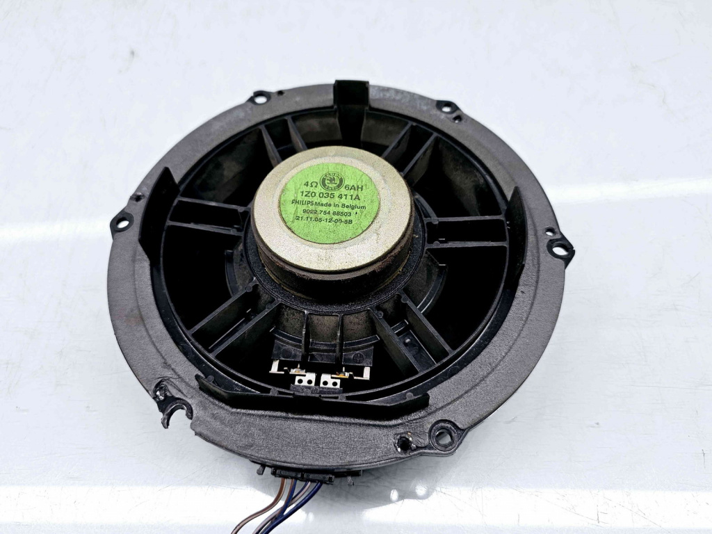 Boxa stanga fata Skoda Octavia 2 (1Z3) [Fabr 2004-2013] 1Z0035411A