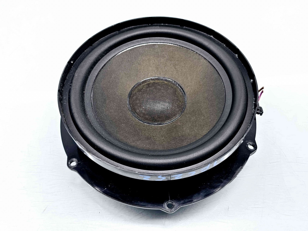 Boxa stanga fata Skoda Yeti (5L) [Fabr 2009-2020] 3T0035411J