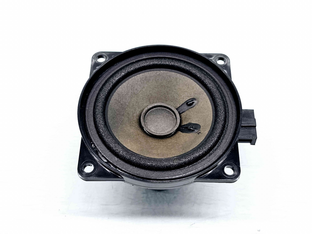 Boxa stanga fata Skoda Yeti (5L) [Fabr 2009-2020] 3T0035411K