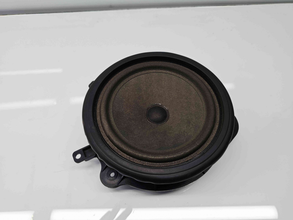 Boxa stanga spate Audi A3 Sportback (8PA) [Fabr 2004-2013] 8P0035411