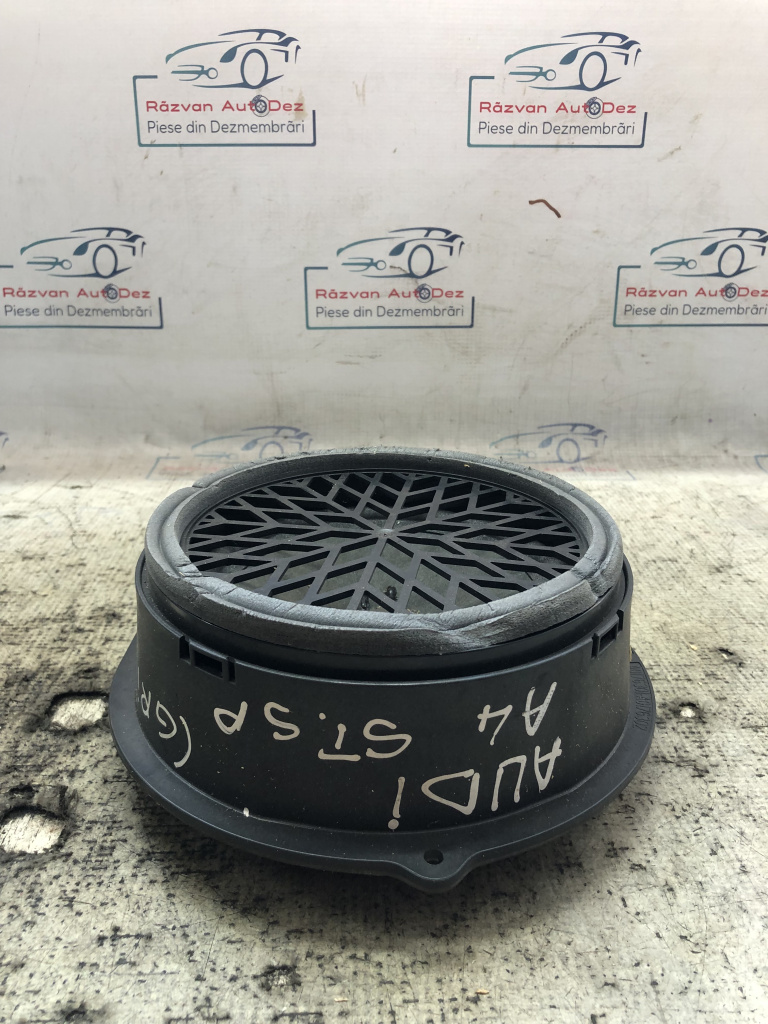Boxa stanga spate Audi A4 2014
