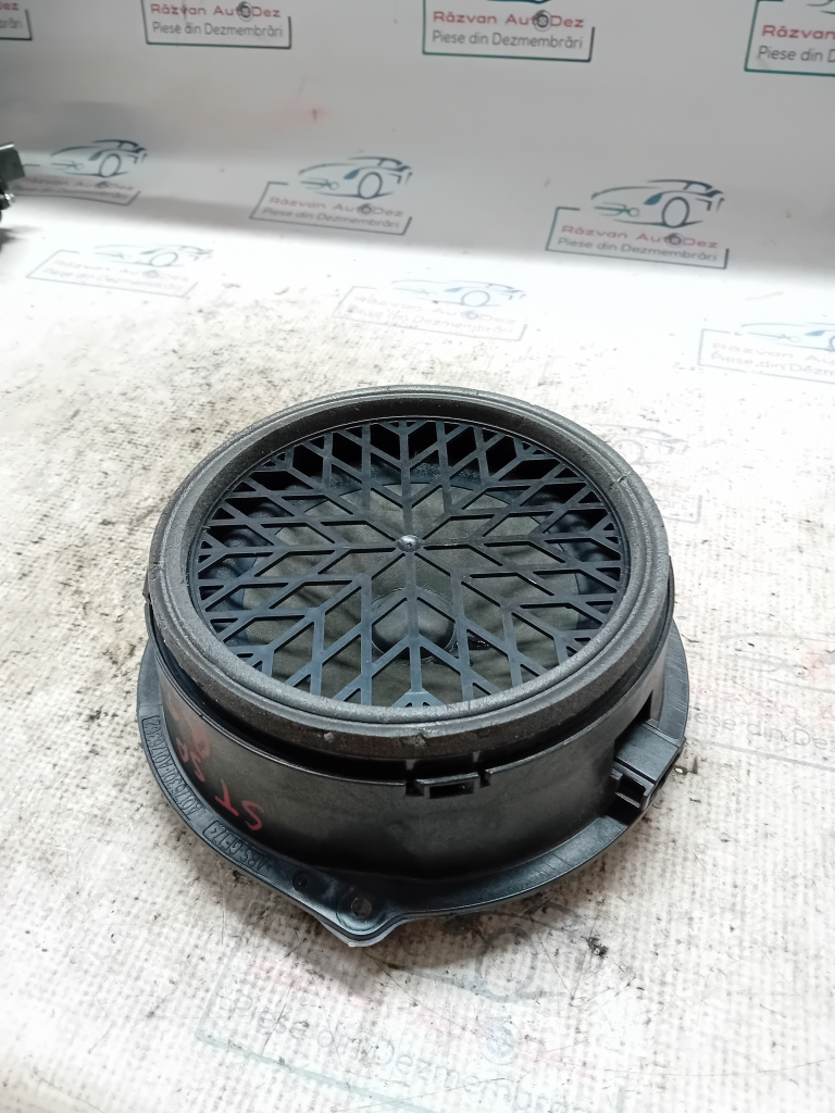 Boxa stanga spate Audi Q5 2010
