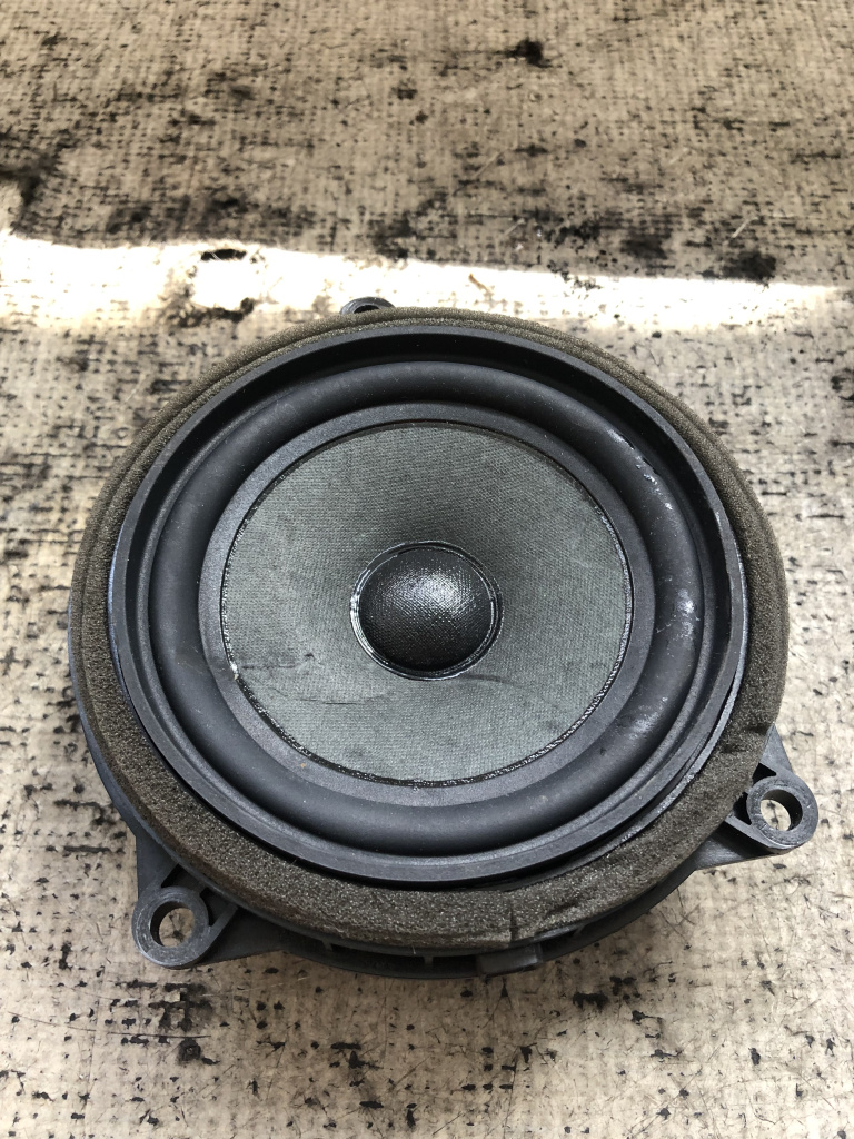 Boxa stanga spate BMW Seria 2 F45 2014, 927470003