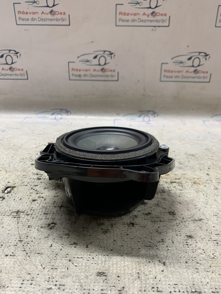 Boxa stanga spate BMW X3 F25 2.0 Motorina 2015, -
