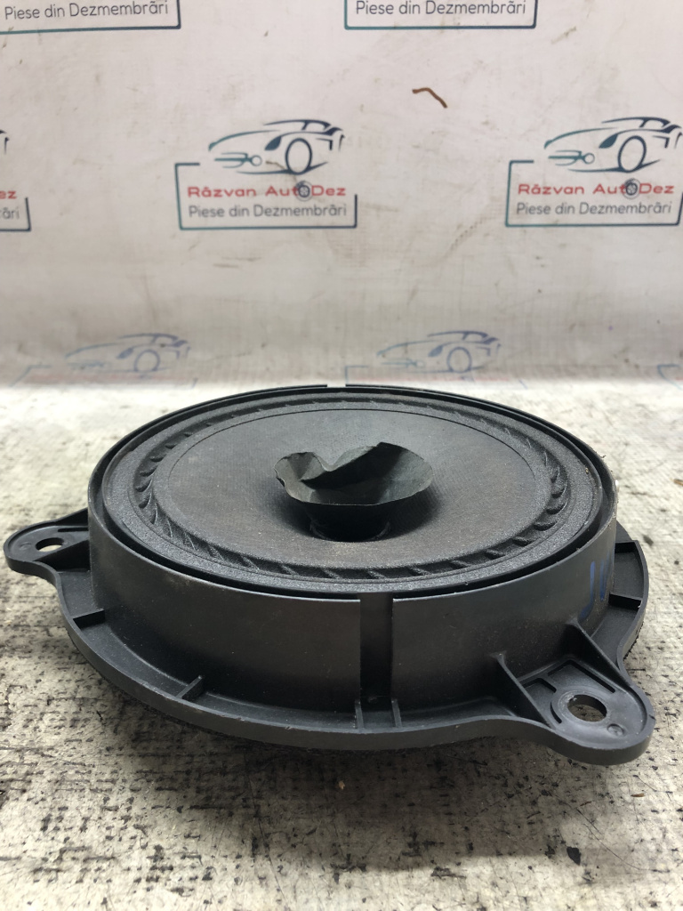Boxa stanga spate Nissan Juke 2012