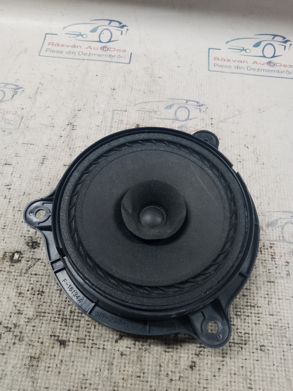 Boxa stanga spate Nissan Juke 2013