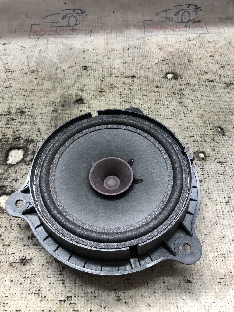 Boxa stanga spate Nissan Juke 2014