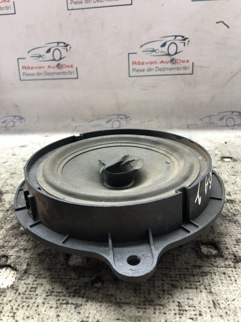 Boxa stanga spate Nissan Qashqai 2012