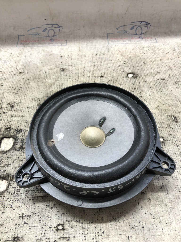 Boxa stanga spate Nissan Qashqai 2012