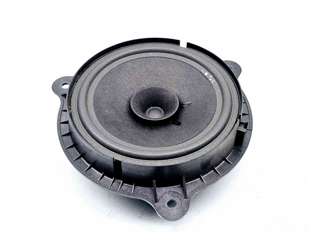 Boxa stanga spate Nissan Qashqai [Fabr 2007-2014] OEM