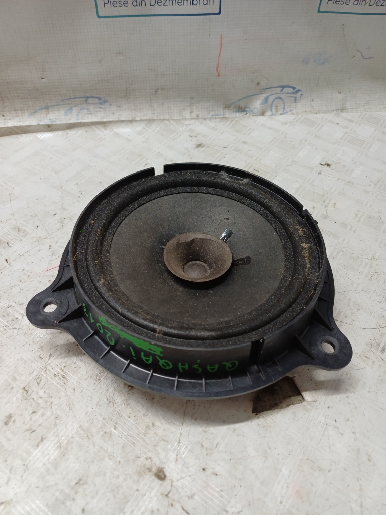 Boxa stanga spate Nissan Qashqai - Motorina 2014, -