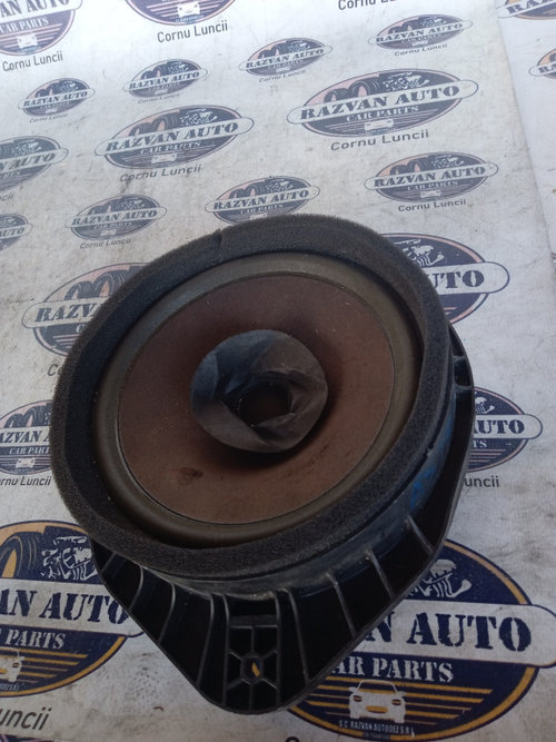 Boxa stanga spate Opel Astra J