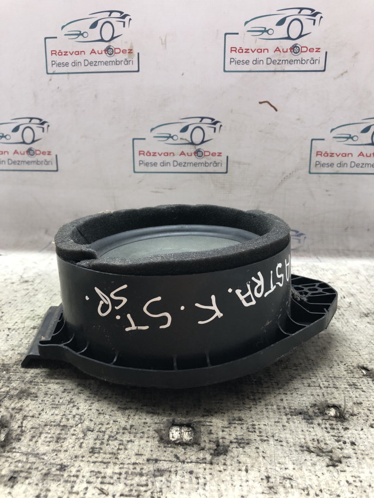 Boxa stanga spate Opel Astra K 2015