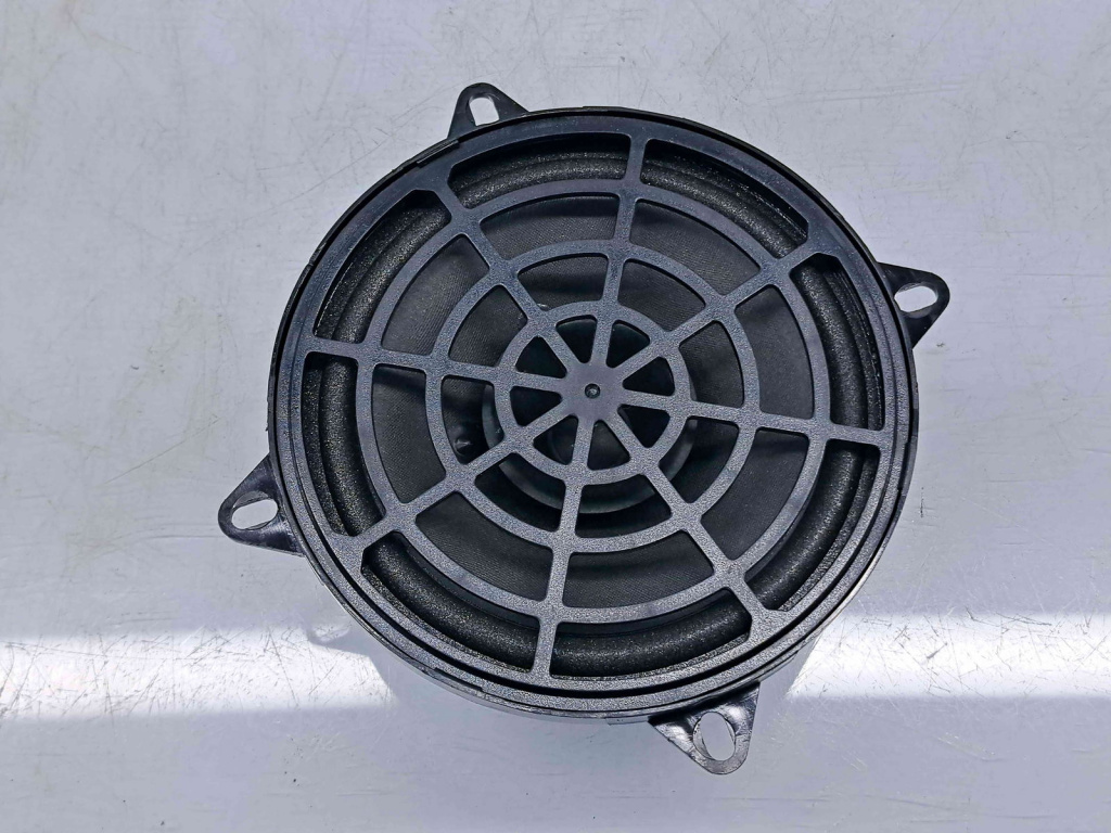 Boxa stanga spate Peugeot 3008 [Fabr 2009-2016] 9665245280