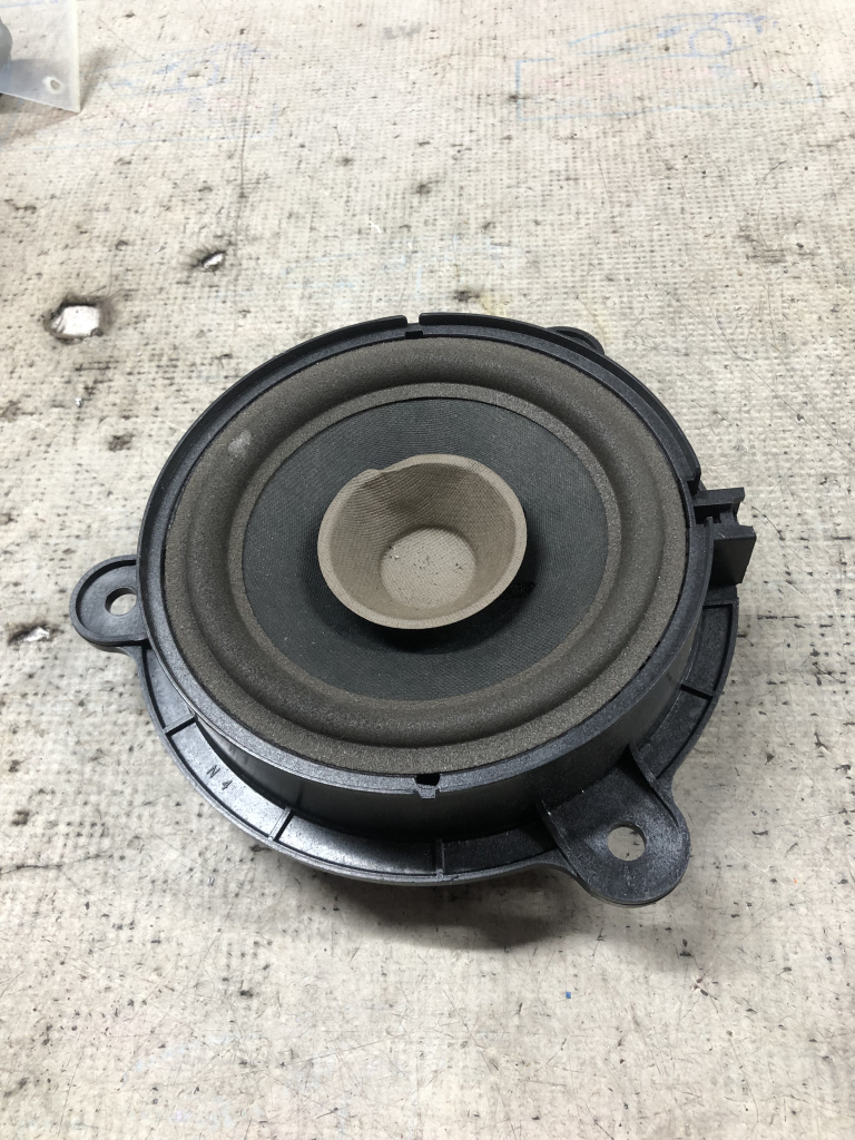 Boxa stanga spate Renault Clio 4 1.5 Motorina 2017, -