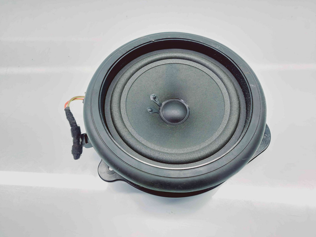 Boxa stanga spate Seat Exeo (3R2) [Fabr 2008-2013] 8E0035411B